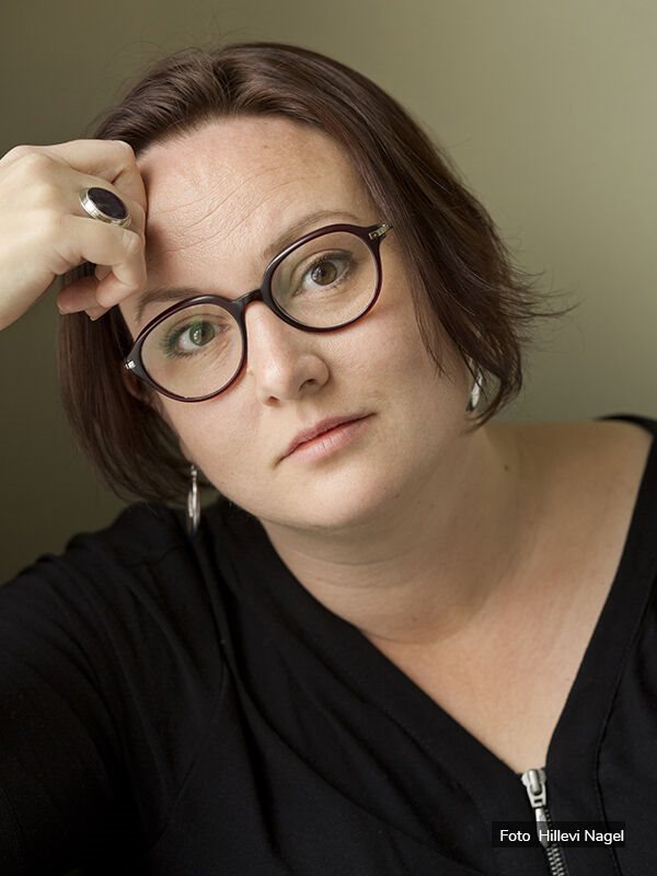 Jessica Schiefauer Författare