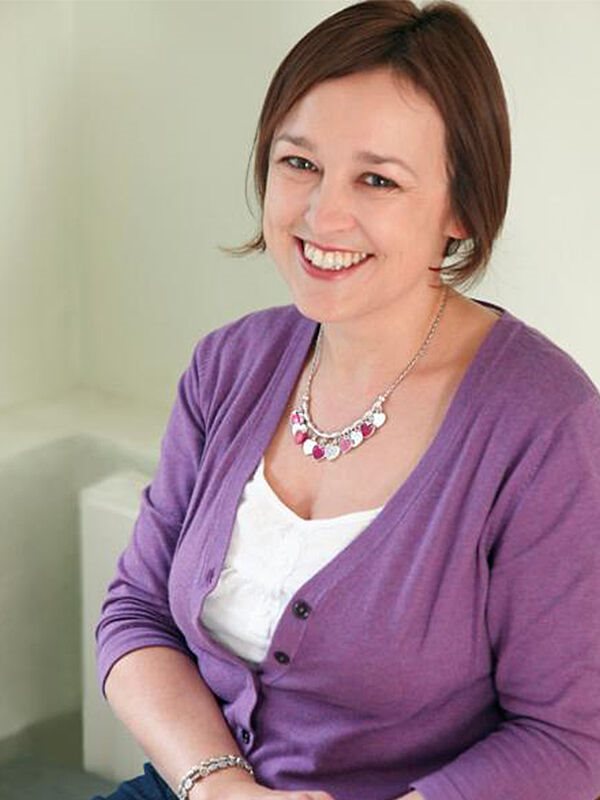 Lucy Diamond Författare