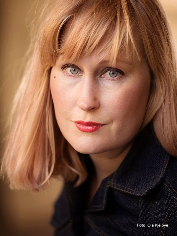 Moa Eriksson Sandberg Författare