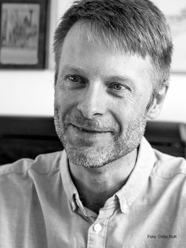 Morten Dürr Författare