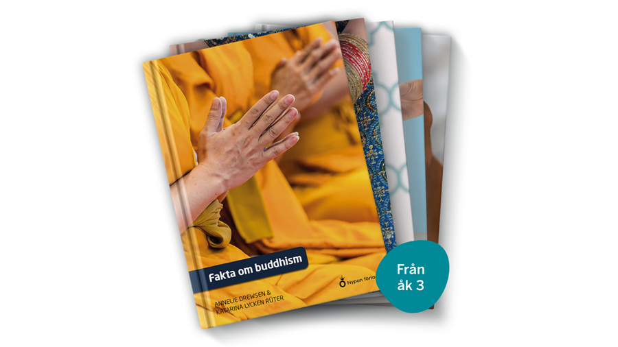 Fem böcker om religioner placerade som en solfjäder