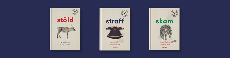 Bild med mörkblå bakgrund och de tre delarna i Sapmitriologin